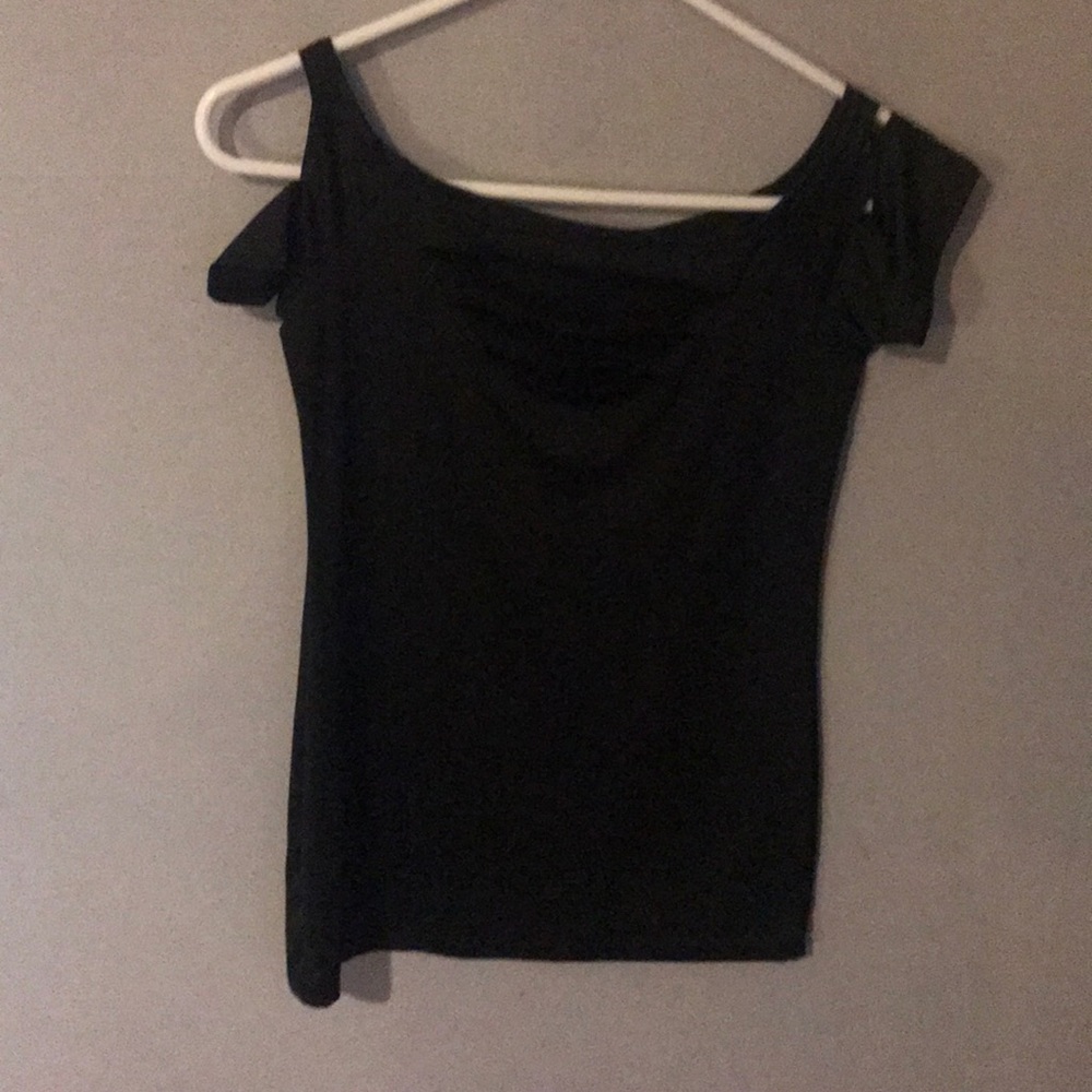 Black ripped T-shirt
